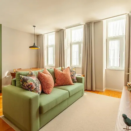 162 Sol Apartment