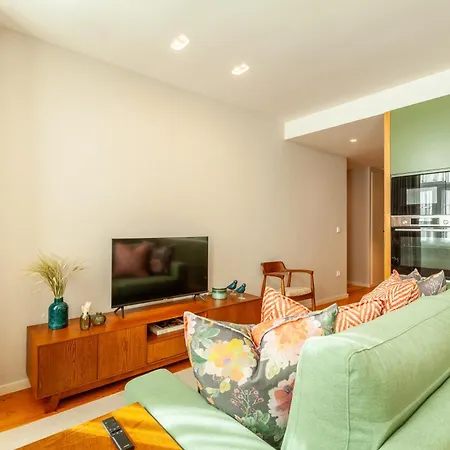 Apartment 162 Sol