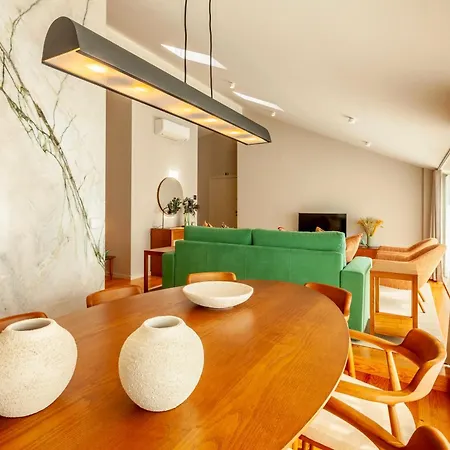 Apartment 162 Sol *