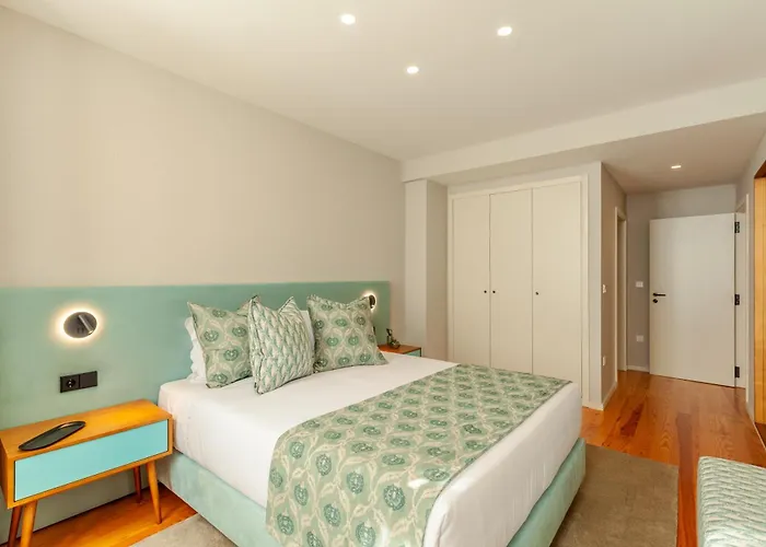 162 Sol Apartamento Porto